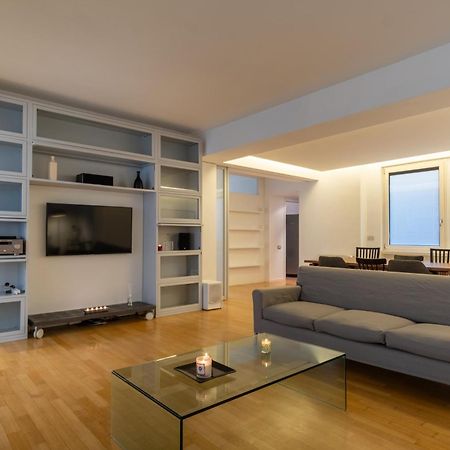 Attic With Terrace And Jacuzzi - Luxury Apartment Рим Екстериор снимка