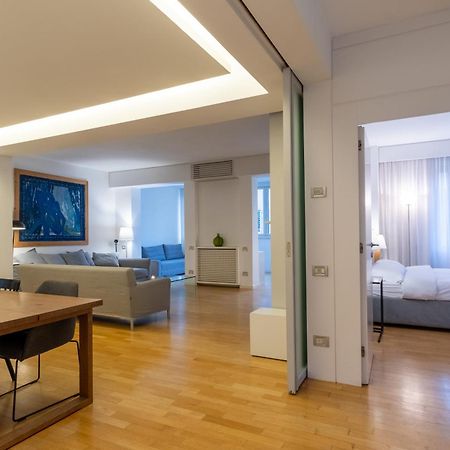 Attic With Terrace And Jacuzzi - Luxury Apartment Рим Екстериор снимка